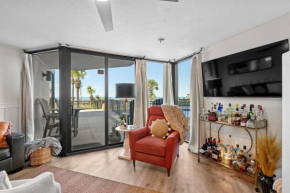 Sunbird 110W 1 BR 1 BA Located right next to pool